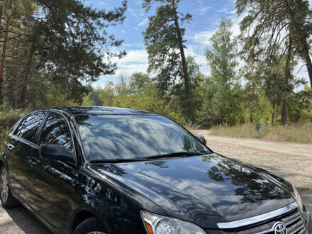 Черный Тойота Авалон, объемом двигателя 3.5 л и пробегом 325 тыс. км за 9990 $, фото 1 на Automoto.ua