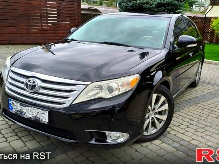 Черный Тойота Авалон, объемом двигателя 3.5 л и пробегом 303 тыс. км за 12500 $, фото 1 на Automoto.ua