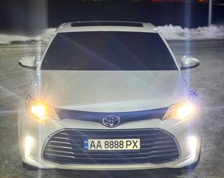 Черный Тойота Авалон, объемом двигателя 2.5 л и пробегом 160 тыс. км за 18000 $, фото 1 на Automoto.ua