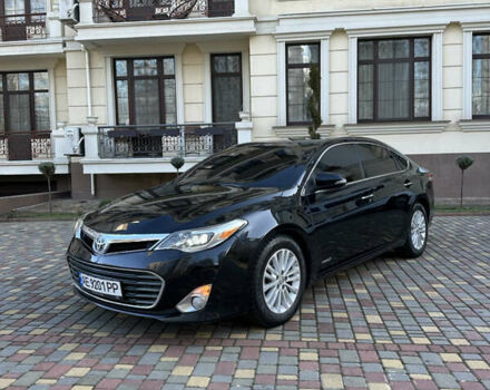 Черный Тойота Авалон, объемом двигателя 2.5 л и пробегом 250 тыс. км за 13000 $, фото 1 на Automoto.ua