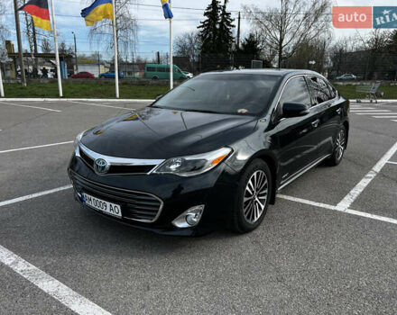 Черный Тойота Авалон, объемом двигателя 2.49 л и пробегом 199 тыс. км за 18000 $, фото 1 на Automoto.ua
