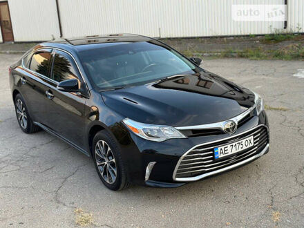 Тойота Авалон 2017 в Днепре (Днепропетровске) на Automoto.ua Черный Тойота Авалон, объемом двигателя 3.46 л и пробегом 113 тыс. км за 23900 $, фото 1 на Automoto.ua