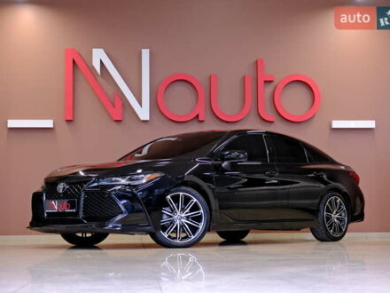 Тойота Авалон 2019 у Одесі на Automoto.ua Чорний Тойота Авалон, об'ємом двигуна 3.5 л та пробігом 52 тис. км за 29900 $, фото 1 на Automoto.ua