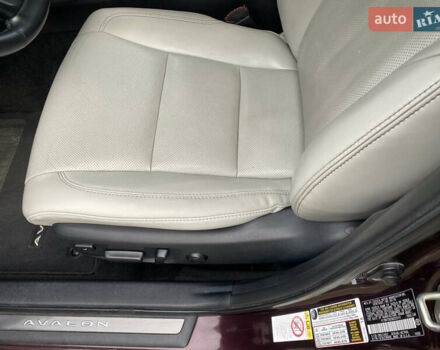 Фиолетовый Тойота Авалон, объемом двигателя 3.53 л и пробегом 167 тыс. км за 21500 $, фото 29 на Automoto.ua