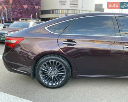 Фиолетовый Тойота Авалон, объемом двигателя 3.5 л и пробегом 171 тыс. км за 18999 $, фото 3 на Automoto.ua