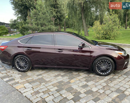 Фиолетовый Тойота Авалон, объемом двигателя 3.53 л и пробегом 167 тыс. км за 21500 $, фото 3 на Automoto.ua