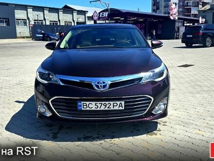 Тойота Авалон 2013 в Львове на Automoto.ua Фиолетовый Тойота Авалон, объемом двигателя 2.5 л и пробегом 173 тыс. км за 14500 $, фото 1 на Automoto.ua