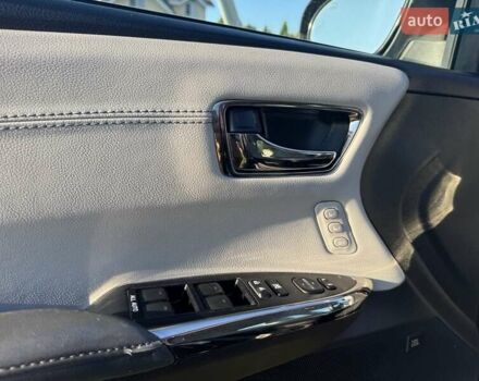 Коричневый Тойота Авалон, объемом двигателя 2.49 л и пробегом 162 тыс. км за 22000 $, фото 7 на Automoto.ua