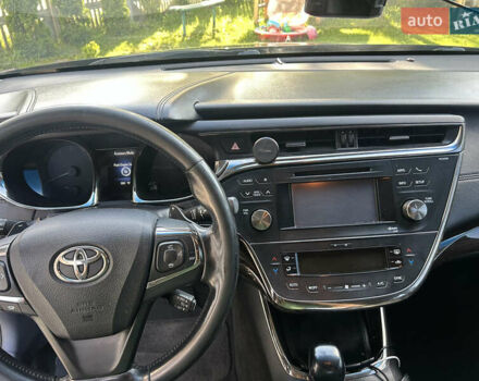 Красный Тойота Авалон, объемом двигателя 3.5 л и пробегом 182 тыс. км за 15000 $, фото 11 на Automoto.ua