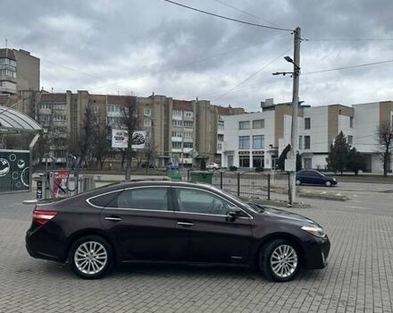 Красный Тойота Авалон, объемом двигателя 2.49 л и пробегом 153 тыс. км за 15000 $, фото 1 на Automoto.ua