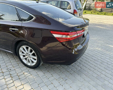 Красный Тойота Авалон, объемом двигателя 3.5 л и пробегом 182 тыс. км за 15000 $, фото 6 на Automoto.ua