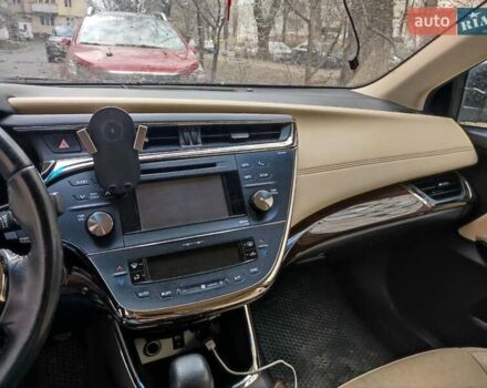 Червоний Тойота Авалон, об'ємом двигуна 2.5 л та пробігом 190 тис. км за 15500 $, фото 5 на Automoto.ua