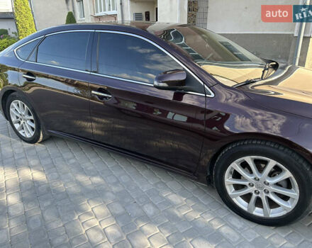 Красный Тойота Авалон, объемом двигателя 3.5 л и пробегом 182 тыс. км за 15000 $, фото 2 на Automoto.ua