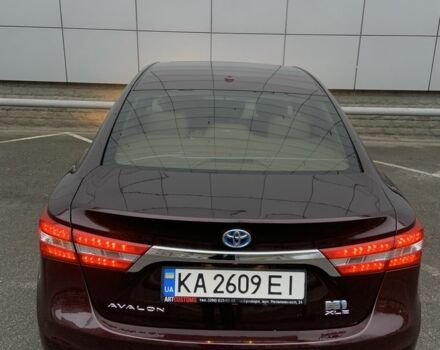 Красный Тойота Авалон, объемом двигателя 2.5 л и пробегом 238 тыс. км за 13900 $, фото 5 на Automoto.ua