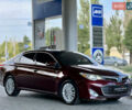 Красный Тойота Авалон, объемом двигателя 2.5 л и пробегом 234 тыс. км за 15999 $, фото 1 на Automoto.ua