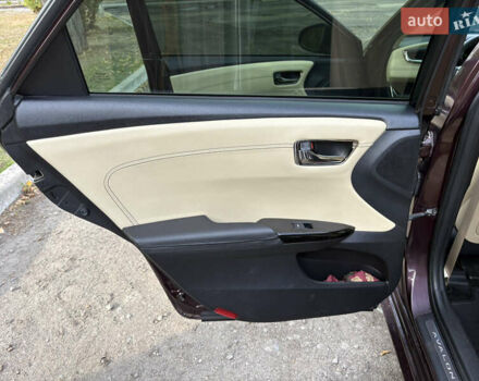 Красный Тойота Авалон, объемом двигателя 2.5 л и пробегом 203 тыс. км за 16500 $, фото 14 на Automoto.ua