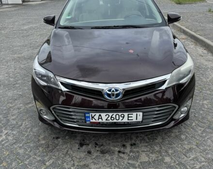 Красный Тойота Авалон, объемом двигателя 2.5 л и пробегом 236 тыс. км за 14000 $, фото 1 на Automoto.ua