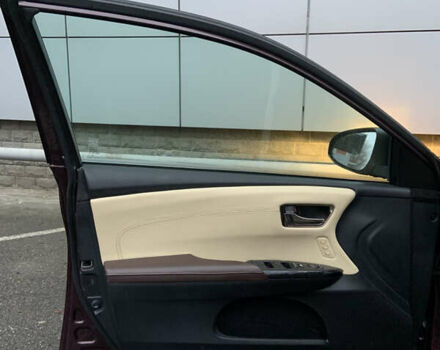 Красный Тойота Авалон, объемом двигателя 2.5 л и пробегом 237 тыс. км за 13900 $, фото 16 на Automoto.ua