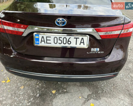 Красный Тойота Авалон, объемом двигателя 2.46 л и пробегом 200 тыс. км за 16500 $, фото 4 на Automoto.ua