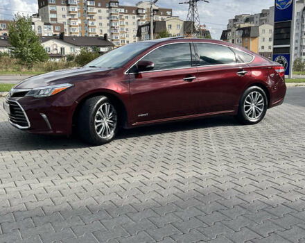 Красный Тойота Авалон, объемом двигателя 2.5 л и пробегом 156 тыс. км за 17790 $, фото 1 на Automoto.ua