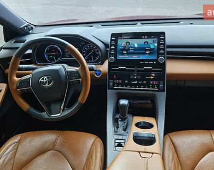 Тойота Авалон 2020 в Киеве на Automoto.ua Красный Тойота Авалон, объемом двигателя 2.49 л и пробегом 152 тыс. км за 28500 $, фото 6 на Automoto.ua