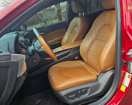 Тойота Авалон 2020 в Киеве на Automoto.ua Красный Тойота Авалон, объемом двигателя 2.49 л и пробегом 152 тыс. км за 28500 $, фото 5 на Automoto.ua