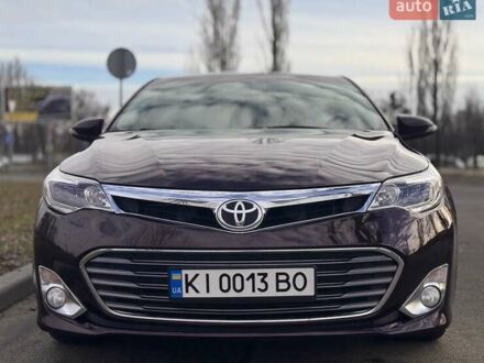 Тойота Авалон 2013 в Киеве на Automoto.ua Красный Тойота Авалон, объемом двигателя 3.5 л и пробегом 156 тыс. км за 15900 $, фото 1 на Automoto.ua