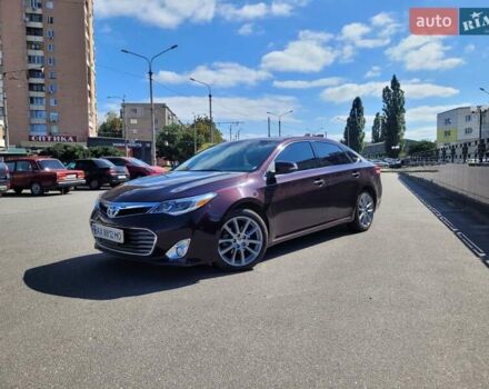 Красный Тойота Авалон, объемом двигателя 3.46 л и пробегом 80 тыс. км за 17500 $, фото 1 на Automoto.ua
