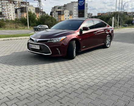 Красный Тойота Авалон, объемом двигателя 2.5 л и пробегом 156 тыс. км за 17790 $, фото 1 на Automoto.ua