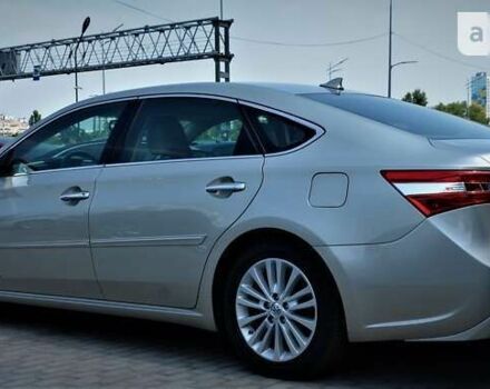 Тойота Авалон, объемом двигателя 2.5 л и пробегом 210 тыс. км за 18500 $, фото 6 на Automoto.ua