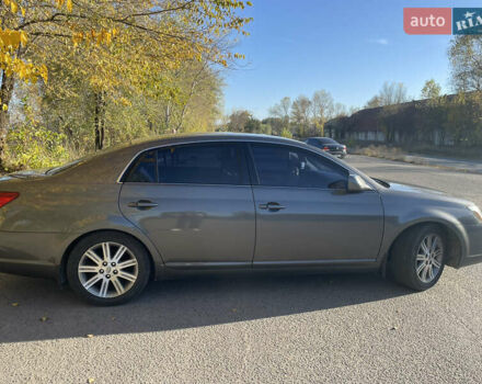 Тойота Авалон, объемом двигателя 3.5 л и пробегом 325 тыс. км за 9500 $, фото 4 на Automoto.ua