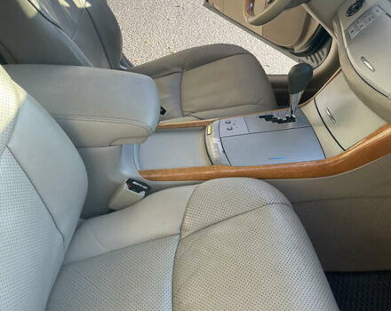 Тойота Авалон, объемом двигателя 3.5 л и пробегом 325 тыс. км за 9500 $, фото 9 на Automoto.ua