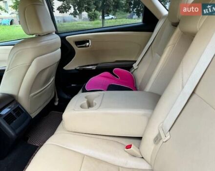 Тойота Авалон, объемом двигателя 2.5 л и пробегом 130 тыс. км за 18000 $, фото 4 на Automoto.ua