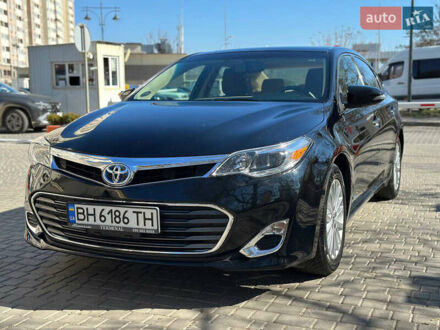 Тойота Авалон 2015 у Одесі на Automoto.ua Тойота Авалон, об'ємом двигуна 2.5 л та пробігом 125 тис. км за 18200 $, фото 1 на Automoto.ua