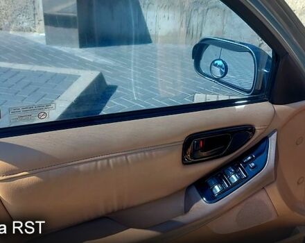 Серый Тойота Авалон, объемом двигателя 3 л и пробегом 240 тыс. км за 3350 $, фото 5 на Automoto.ua