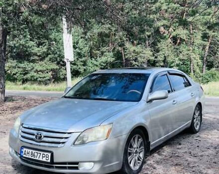 Серый Тойота Авалон, объемом двигателя 3.5 л и пробегом 280 тыс. км за 6850 $, фото 2 на Automoto.ua