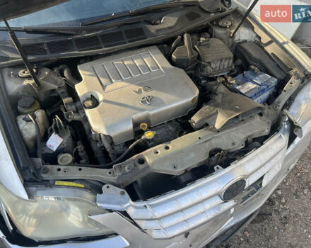 Серый Тойота Авалон, объемом двигателя 3.5 л и пробегом 255 тыс. км за 3950 $, фото 8 на Automoto.ua