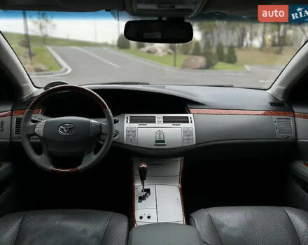 Серый Тойота Авалон, объемом двигателя 3.5 л и пробегом 315 тыс. км за 7600 $, фото 16 на Automoto.ua