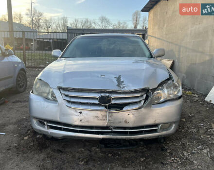 Серый Тойота Авалон, объемом двигателя 3.5 л и пробегом 255 тыс. км за 3950 $, фото 1 на Automoto.ua