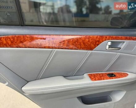 Серый Тойота Авалон, объемом двигателя 3.46 л и пробегом 405 тыс. км за 6850 $, фото 119 на Automoto.ua