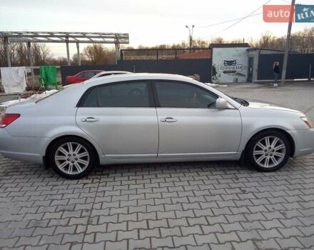 Серый Тойота Авалон, объемом двигателя 3.5 л и пробегом 313 тыс. км за 7777 $, фото 2 на Automoto.ua