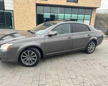 Серый Тойота Авалон, объемом двигателя 3.5 л и пробегом 299 тыс. км за 7500 $, фото 7 на Automoto.ua