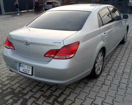 Серый Тойота Авалон, объемом двигателя 3.5 л и пробегом 313 тыс. км за 7777 $, фото 5 на Automoto.ua