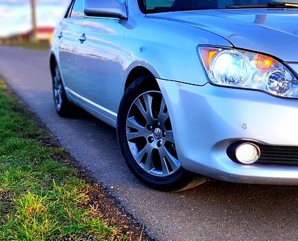 Серый Тойота Авалон, объемом двигателя 3.5 л и пробегом 0 тыс. км за 7999 $, фото 4 на Automoto.ua
