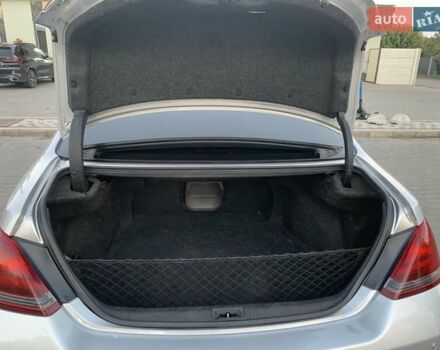Серый Тойота Авалон, объемом двигателя 3.5 л и пробегом 279 тыс. км за 10000 $, фото 9 на Automoto.ua