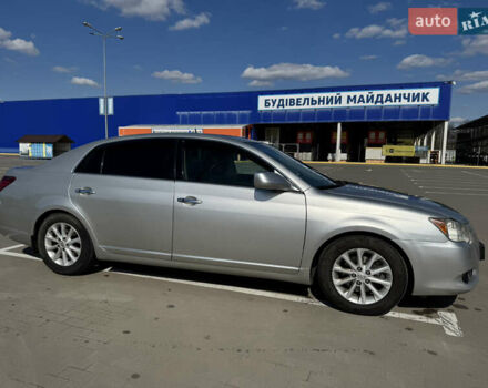 Тойота Авалон 2008 у Сумах на Automoto.ua Сірий Тойота Авалон, об'ємом двигуна 3.5 л та пробігом 277 тис. км за 8800 $, фото 4 на Automoto.ua