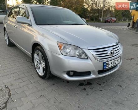 Серый Тойота Авалон, объемом двигателя 3.5 л и пробегом 279 тыс. км за 10000 $, фото 1 на Automoto.ua