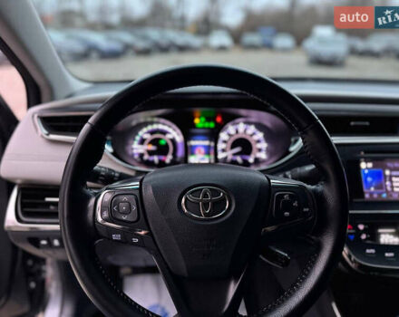 Серый Тойота Авалон, объемом двигателя 2.49 л и пробегом 247 тыс. км за 14999 $, фото 12 на Automoto.ua
