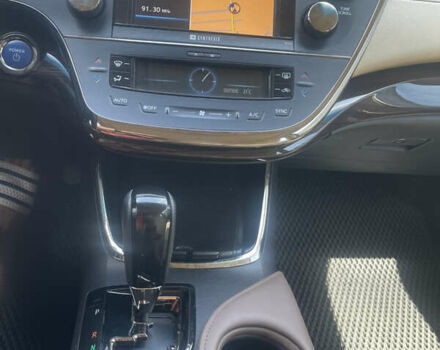 Серый Тойота Авалон, объемом двигателя 2.5 л и пробегом 185 тыс. км за 13999 $, фото 9 на Automoto.ua