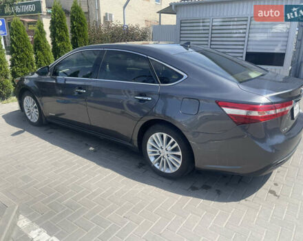 Серый Тойота Авалон, объемом двигателя 2.5 л и пробегом 185 тыс. км за 13999 $, фото 5 на Automoto.ua